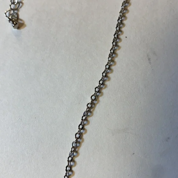 Lia Sophia Crystal Bouquet Silver Chain Green-ish Off White Crystals NWT 16”-19” - Picture 5 of 5